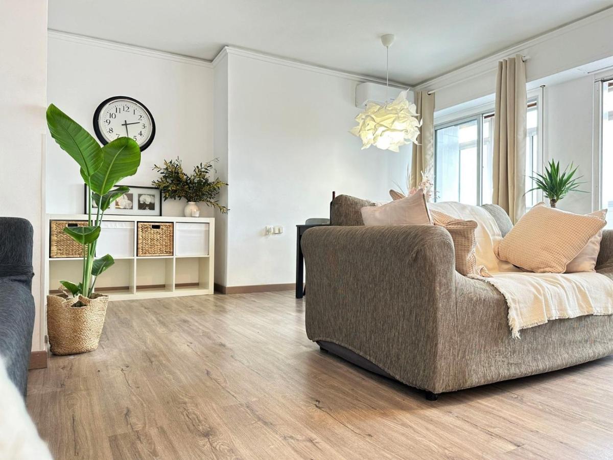 Your Sunny & Spacious Portview Home บาเลนเซีย ภายนอก รูปภาพ